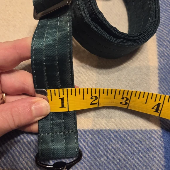 Lug Wickedly Green Crossbody Strap - Picture 4 of 4